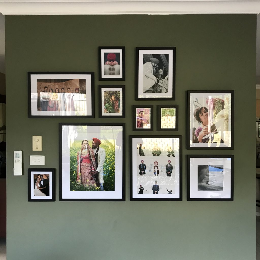 Professional Picture Hanging Art and Mirror Hanging